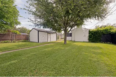 9803 Larga Drive, Dallas, TX 75220 - Photo 13