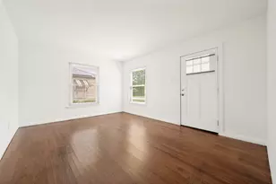 9803 Larga Dr, Dallas, TX 75220 - Photo 3