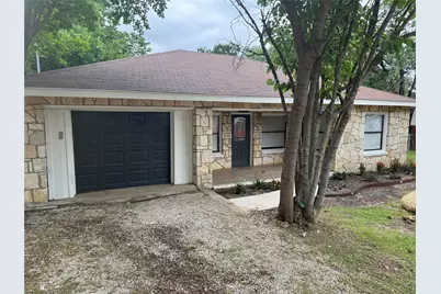 607 E Hundley Drive, Lake Dallas, TX 75065 - Photo 1