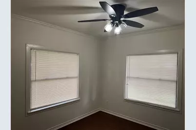 607 E Hundley Drive, Lake Dallas, TX 75065 - Photo 9