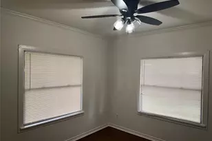 607 E Hundley Dr, Lake Dallas, TX 75065 - Photo 9