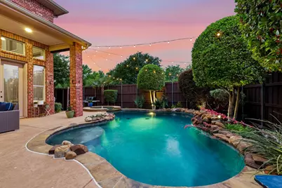 2710 Breezy Point Lane, Frisco, TX 75034 - Photo 9