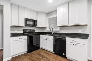 1003 Donlo St, Robinson, TX 76706 - Photo 11