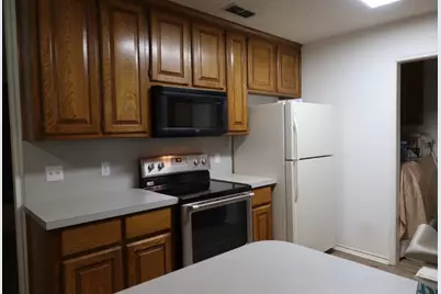 106 Sanchez Creek Court, Weatherford, TX 76088 - Photo 7
