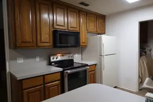 106 Sanchez Creek Ct, Weatherford, TX 76088 - Photo 7