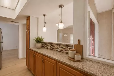 4023 Wycliff Avenue #204, Dallas, TX 75219 - Photo 9