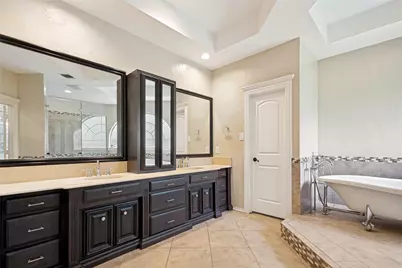 2621 Bierstadt Drive, Highland Village, TX 75077 - Photo 9