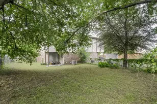 625 NW Renfro St, Burleson, TX 76028 - Photo 21