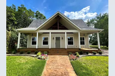 104 Charter Street, Whitesboro, TX 76273 - Photo 1