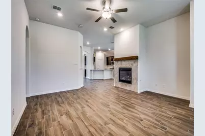 2727 Salt Creek Way, Celina, TX 75078 - Photo 7