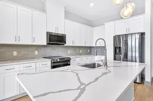2700 Old Denton Rd, Carrollton, TX 75007 - Photo 7