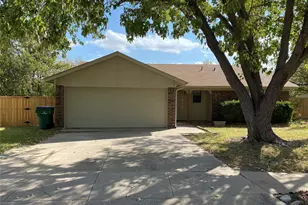 5824 Storm Dr, Watauga, TX 76148 - Photo 1