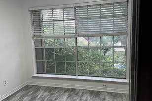 9801 Royal Ln, Dallas, TX 75231 - Photo 15