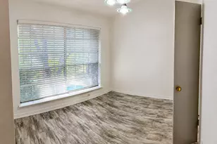 9801 Royal Ln, Dallas, TX 75231 - Photo 15