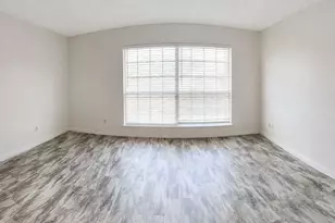 9801 Royal Ln, Dallas, TX 75231 - Photo 17