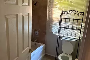 2738 Lawrence St, Dallas, TX 75215 - Photo 5