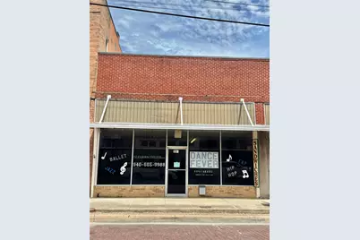 114 N Commerce Street, Gainesville, TX 76240 - Photo 3