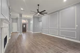 8343 Crystalwood Dr, Dallas, TX 75249 - Photo 23