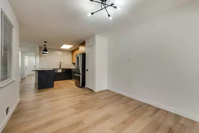 7528 Brentcove Circle, Dallas, TX 75214 - Photo 9