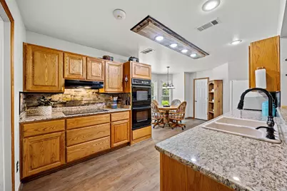881 Wild Road, Van Alstyne, TX 75495 - Photo 11