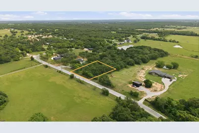 1999 Sunflower Road, Paradise, TX 76073 - Photo 11