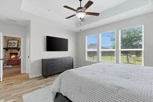 1101 Pinnacle Breeze Dr, Fort Worth, TX 76052 - Photo 19