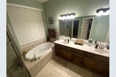 7112 Carmona, Grand Prairie, TX 75054 - Photo 9