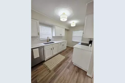 2722 Clover Valley Drive, Garland, TX 75043 - Photo 3
