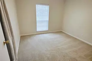 2722 Clover Valley Dr, Garland, TX 75043 - Photo 17