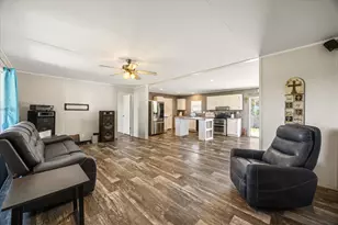 7720 River Run, Granbury, TX 76049 - Photo 11