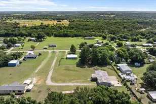 7720 River Run, Granbury, TX 76049 - Photo 3
