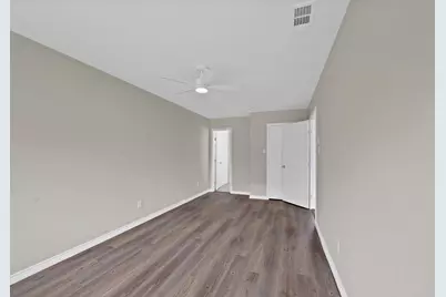 905 Skylark Drive, Arlington, TX 76010 - Photo 11