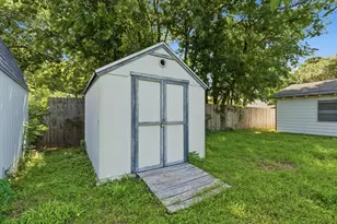 736 Oak Dr, Hurst, TX 76053 - Photo 23