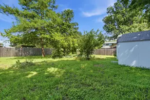 736 Oak Dr, Hurst, TX 76053 - Photo 25
