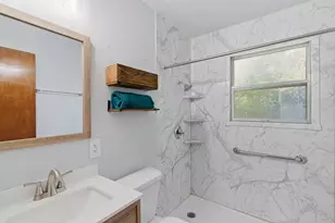 736 Oak Dr, Hurst, TX 76053 - Photo 19