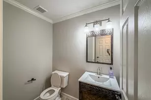 1081 Woodbriar Dr, Grapevine, TX 76051 - Photo 17