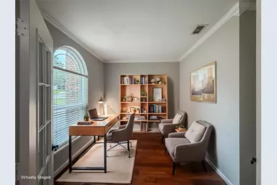 1081 Woodbriar Drive, Grapevine, TX 76051 - Photo 9