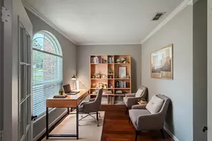 1081 Woodbriar Dr, Grapevine, TX 76051 - Photo 9