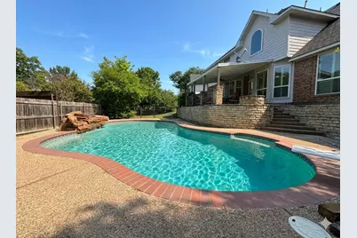 1081 Woodbriar Drive, Grapevine, TX 76051 - Photo 19