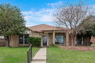 1635 Cemetery Hill Rd, Carrollton, TX 75007 - Photo 3