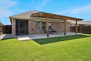 1700 Adams Dr, Little Elm, TX 75068 - Photo 33