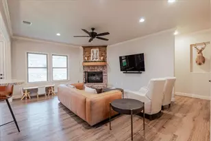 1317 Thistle Hl Trl, Weatherford, TX 76087 - Photo 5