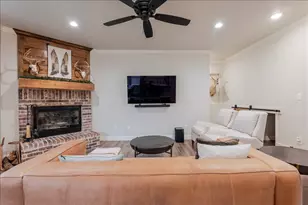 1317 Thistle Hl Trl, Weatherford, TX 76087 - Photo 7