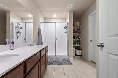 1517 Kentucky Avenue, Lancaster, TX 75134 - Photo 5