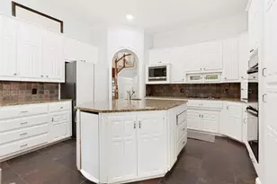 32 Victoria Dr, Rowlett, TX 75088 - Photo 11