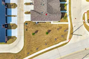 7053 Cedar Crk Dr, Grand Prairie, TX 75054 - Photo 37
