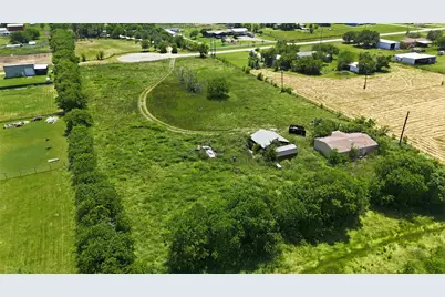 18508 James Smith Road, Justin, TX 76247 - Photo 9