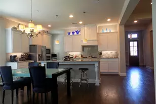 2440 Vaquero Ln, Carrollton, TX 75010 - Photo 3