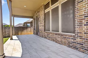 8728 Maple Ridge Trail, Fort Worth, TX 76244 - Photo 5