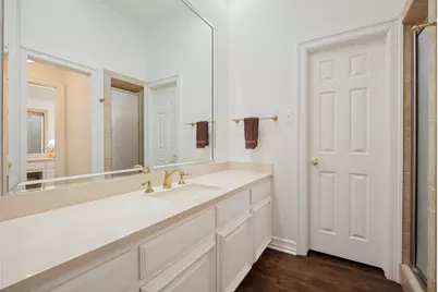 7 Carmarthen Court, Dallas, TX 75225 - Photo 13